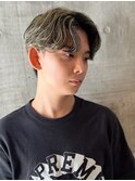 2134黒髪ハイライトメッシュフェザーショート高松バーバー