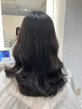 ラウレア(LAULEA) コテ巻き風パーマ/デジタルパーマ/韓国風パーマヨシンモリパーマ