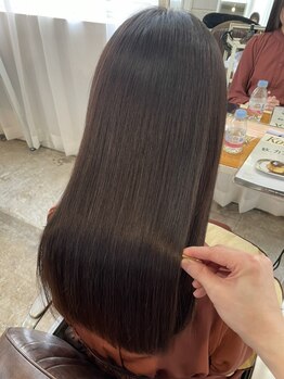 ツイギー 千舟店(TWiGGY)の写真/年齢とともに髪のパサつきや、白髪などの変化に悩みがつきない方必見!お悩みを解決に導きます♪