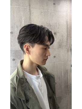 アンダーバーホワイト 南海難波店(_WHITE) フェザーパーマ