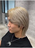 ホワイトグレージュ シルバー 渋谷ブリーチ 学割