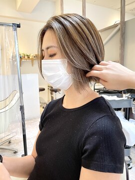 リーフ 王寺店(LEAF≠) 20代30代40代明るめハイライト/ボブ
