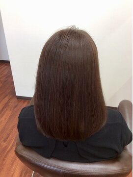 バンビ 本渡店(Bambi) 肩下セミロングのボブ