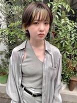 シーン(SCEN) インナーカラー × ミルクティーアッシュ