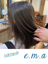 エマヘアデザイン(e.m.a Hair design)&nbsp;ハイライトカラー