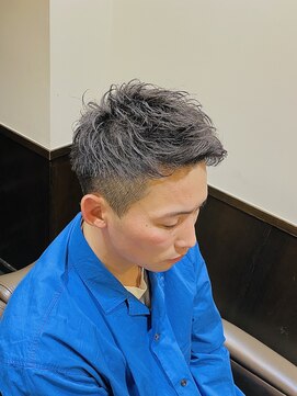 アントレース 池袋店(UNTRACE) アップバング×アイロンパーマ【メンズ/バーバー/理容室】