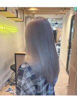 エイト 福岡天神店(EIGHT fukuoka)&nbsp;ブリーチカラーシルバー