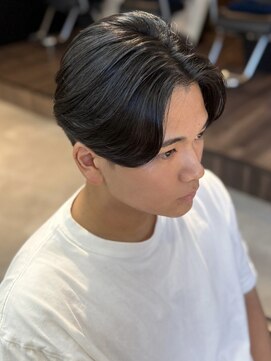 シーフ 千葉(Cyf) 曲がる縮毛矯正/縮毛矯正/センターパート/千葉駅/千葉/齊藤大樹