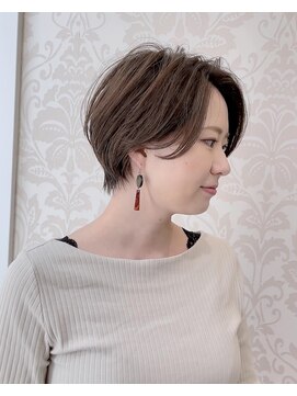 ベイ(BAE) 王道くびれショート