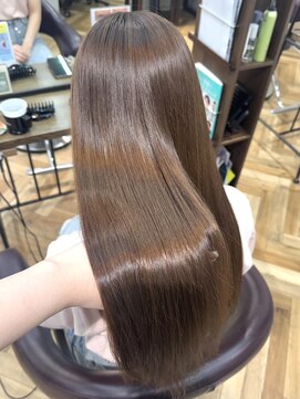 ラック 由比ヶ浜(LUCK) おとな艶髪/ミルクティ-/暗髪/艶髪/髪質改善/縮毛矯正