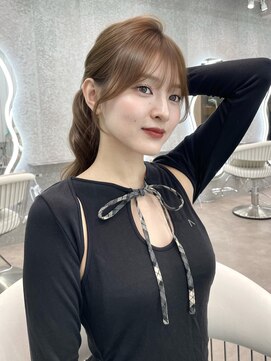 グロー オオミヤ アネックス 大宮(GLROW OMIYA ANNEX) ダブルカラー 前髪カット 顔周りカット レイヤーカット