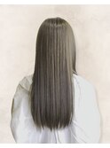 ◎オリーブグレー×ストレートロング／冬の艶髪美人３０代必見