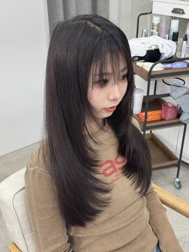 レヴィア(REVIA) レイヤーカット髪質改善トリートメント前髪カット