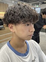 ラヴィズムバイフィフス 長岡古正寺店 長岡駅(LUVISM by fifth) 長岡シャドウパーマ緩めスパイラルパーマ波巻きパーマッシュ30代