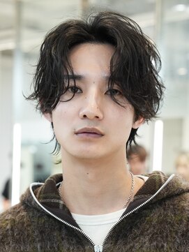 フィフス 札幌大通(fifth) 札幌大通ニュアンスパーマカルマパーマセンターパート毛流れヘア