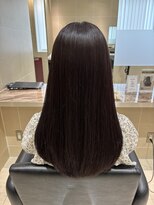 クララ ヒロシマ(CLALA Hiroshima) 艶感と大人可愛さのあるモカブラウン