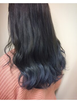 ヘアーサロン ツミキ(HAIR SALON TSUMiKi) グラデーションカラー サファイアからブルー