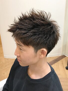 ラテ(LATTE) ツーブロックアップバングショート♪