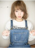 Leia ハイトーンラベージュボブ