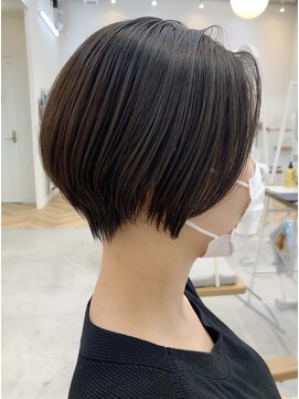 ロミー 本厚木(ROMMY.) 360°綺麗☆横顔美人☆ひし形ショートROMMY.田中