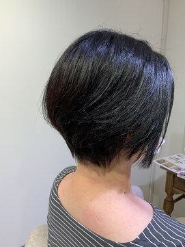 ユーネリー(U-NERY) ショートスタイル