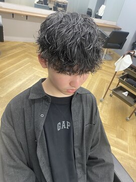アレス バイ シカ 神戸三宮元町店(ALLES by Cica) 緩め波巻きスパイラルパーマ