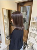 ハイライトグレージュ×切りっぱなしミディアム