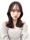 20代30代40代◎前髪パーマ韓国風巻きくすみベージュお団子ヘア