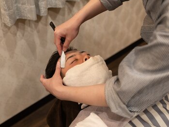 グローマン(GLOWMAN)の写真/barberにしかできない技術であなたの印象をアップデート◎