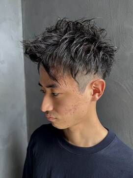 ラ カルモ(LA CALMO) スパイラルパーマ