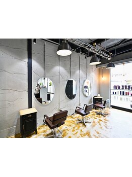 【JR古河駅東口 徒歩3分】デザインカラーと髪質改善に特化した大人女性向けサロン”FELICITA ZEAL”☆