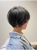 ショートボブ