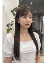トレ(tre.)&nbsp;黒髪艶ストレートロング