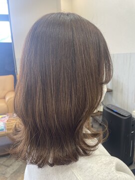 ヌーボヘアー(Nubo Hair) 透明感くびれミディ