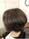 ショートボブ