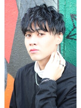 エイル(AILE) マッシュウルフ/ツーブロック/波巻き/マッシュパーマ