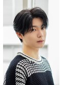 韓国ヘアカルマパーマカルマバングセンターパート黒髪ウルフ