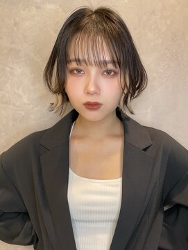 トルネード(TORNADO) 韓国ボブ くびレイヤー 姫カット 外ハネ インナーハイライトt329