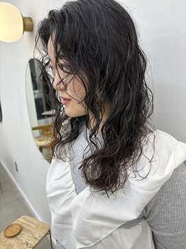 シカ(sica) スパイラルパーマ