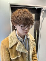 ゼスト リル 新宿(ZEST lill)&nbsp;波巻きパーマ ウルフパーマ ブラウンカラー 外国人風 新宿