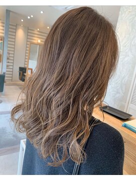 ツリーズ(Trees) ミルクティーベージュ！