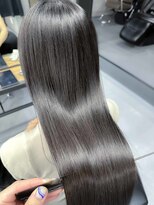 ジェニーバイメノン(JENNIE by Menon)&nbsp;髪質改善　縮毛矯正　水素　黒髪