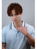 センターパート波巻きパーマ