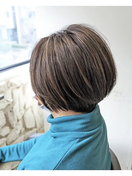 ソル 千葉(Sol) 白髪ぼかしハイライトカラー