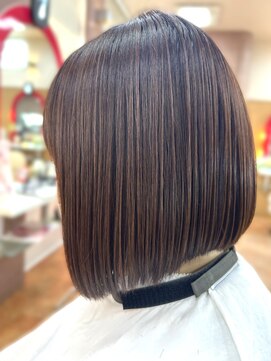 プラーナ 山形大野目店 ボブ