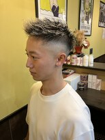 サロンチーズ(SALON CHEESE)&nbsp;【SALON CHEESE】ブリーチカラー＿フェードカット＿韓国