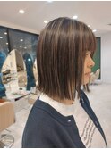 ☆グレージュ・ハイライト・きりっぱなしボブ☆