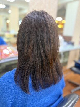 アークスヘアー 20代30代40代大人インナーカラー耳掛け切りっぱなし大人ボブ