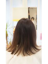 ネス(NESS) 毛先だけにハイライトを入れたアッシュベージュなレングス280