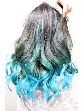 シェルティ フィエル(Shelltie Fiel) オーシャンブルー×グラデーション×ハイライトMIX☆